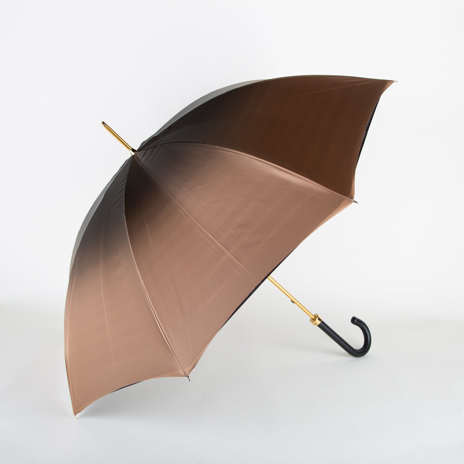 secret-location-concept-store-pasotti-umbrella-ivory-striped