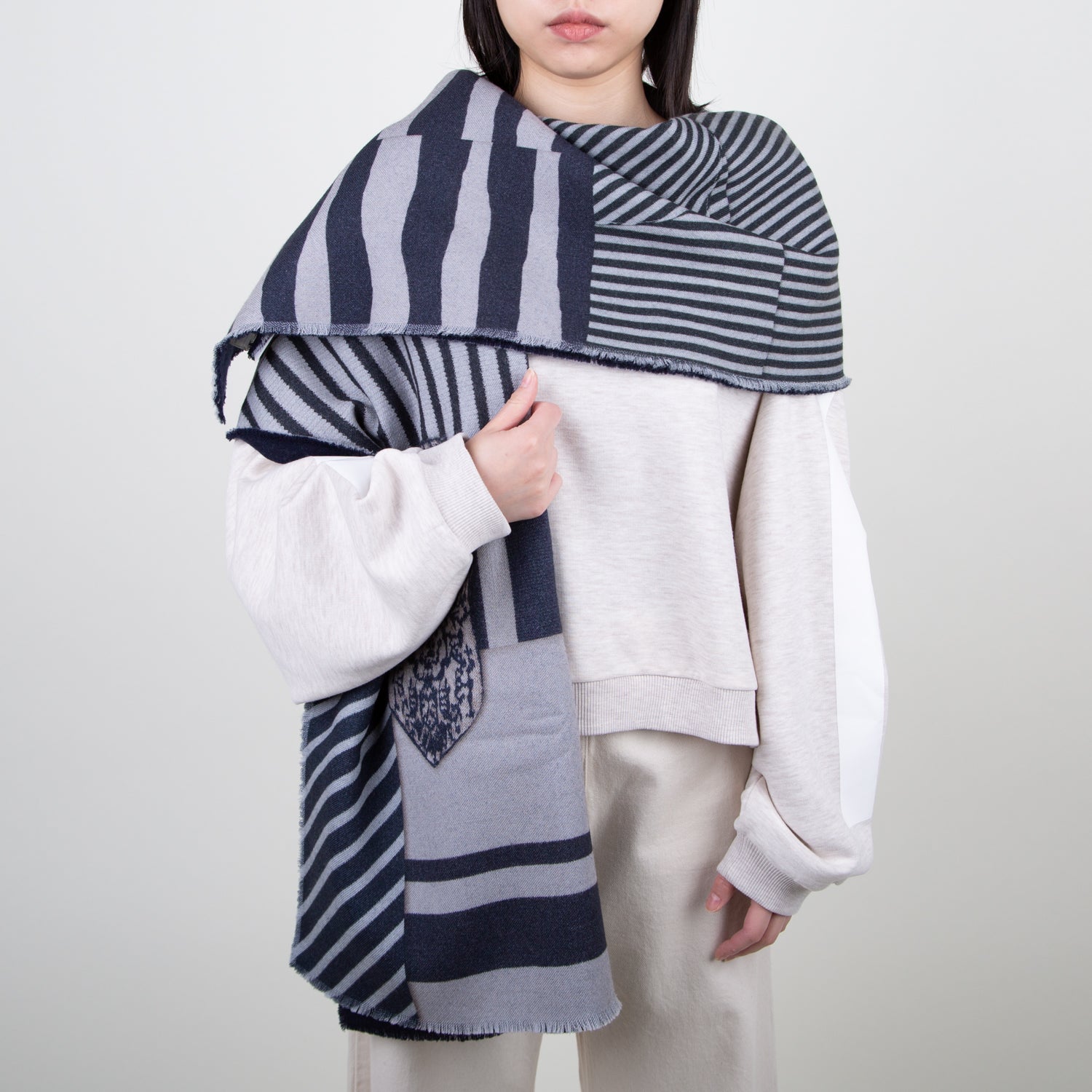 wool printed scarf in navy and grey luxury design