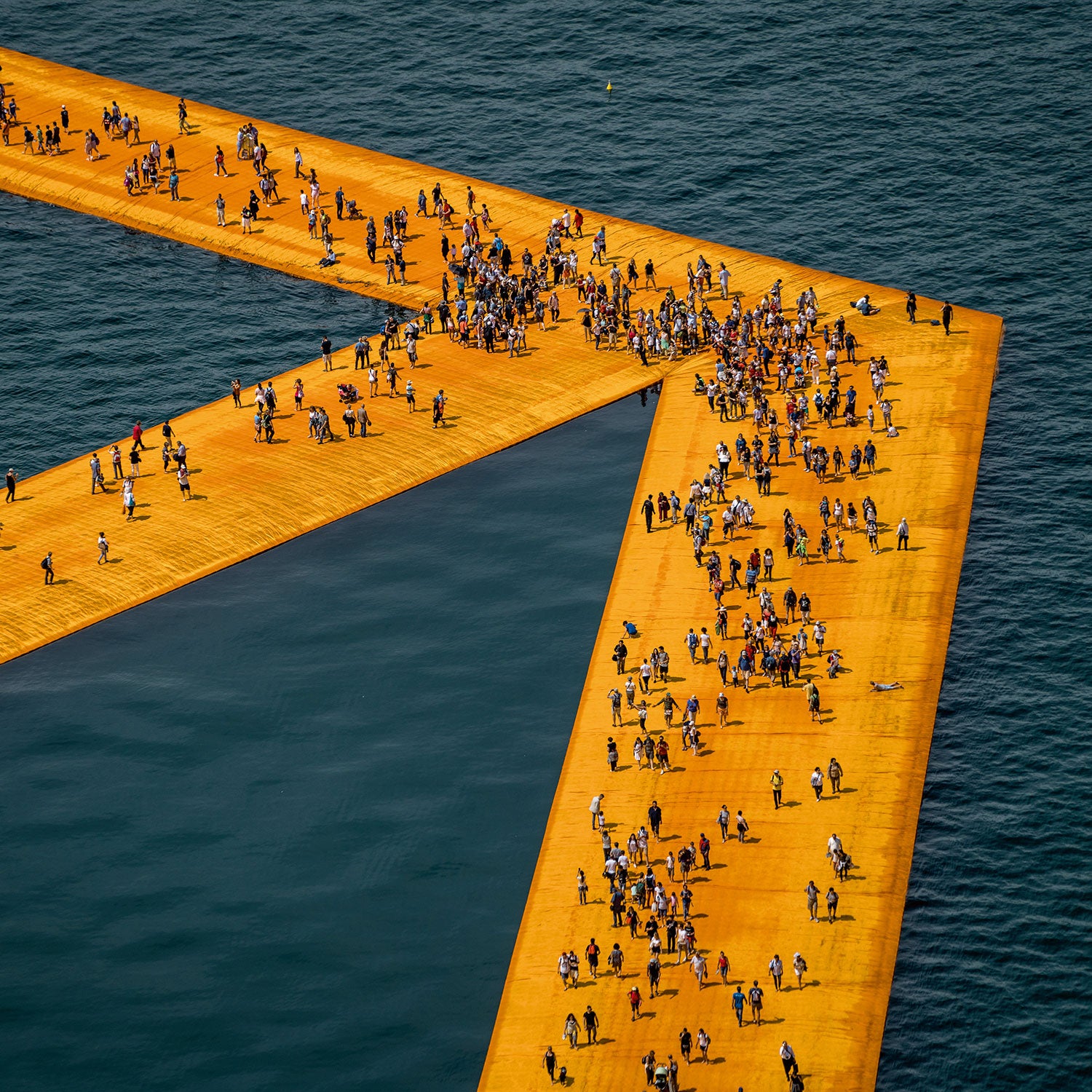 Christo and Jeanne-Claude - 40th Anniversary Edition-art-and-design