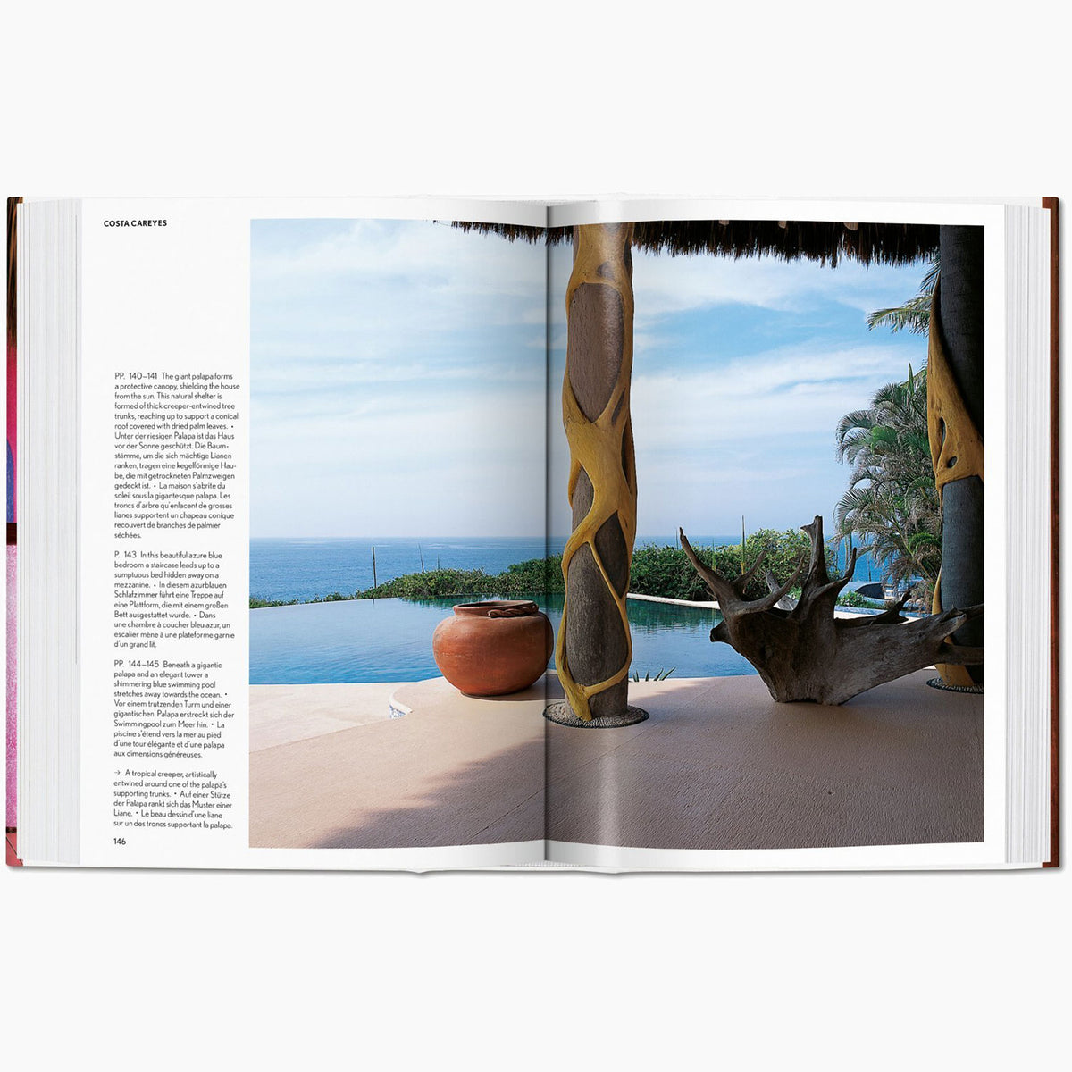 Living in Mexico. 40th Edition